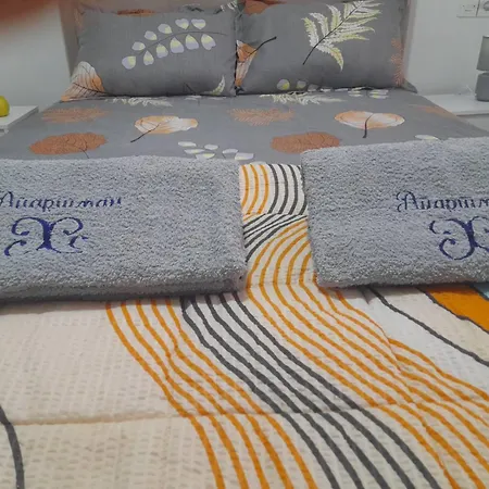 Vikendica I Hs פירוט