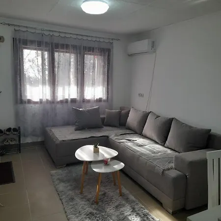 בית נופש Vikendica I Hs פירוט