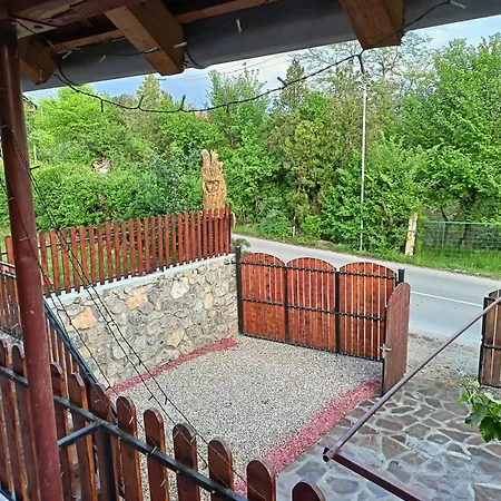 Vikendica I Hs Pirot