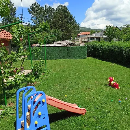 בית נופש Vikendica I Hs פירוט